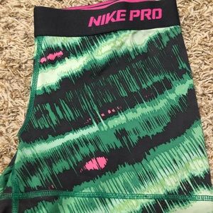 nike pros